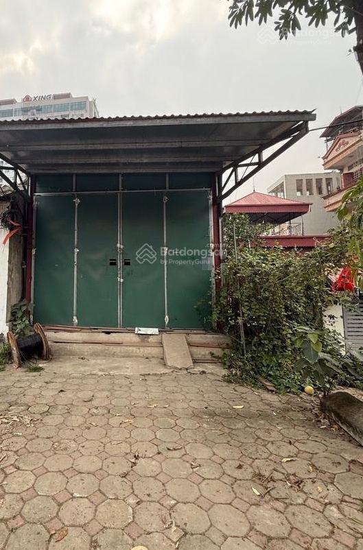 Bán đất mặt phố an dương vương, tây hồ, vỉa hè kinh doanh, view sông hồng thoáng mát.