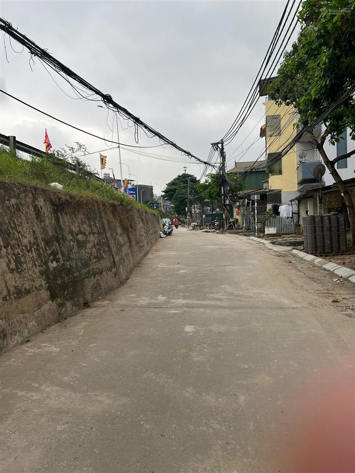 Bán đất mặt phố an dương vương, tây hồ, vỉa hè kinh doanh, view sông hồng thoáng mát.