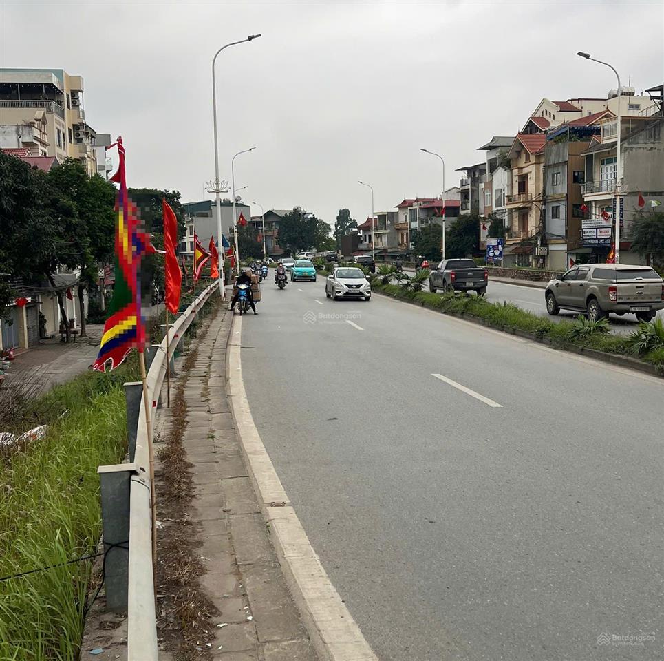 Bán đất mặt phố an dương vương, tây hồ, vỉa hè kinh doanh, view sông hồng thoáng mát.