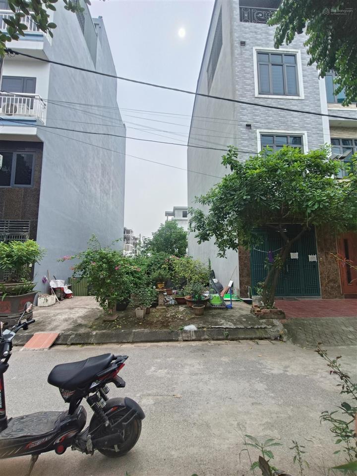 Bán đất xuân đỉnh, bắc từ liêm, diện tích 122 m, mặt tiền 7,5m, vỉa hè rộng