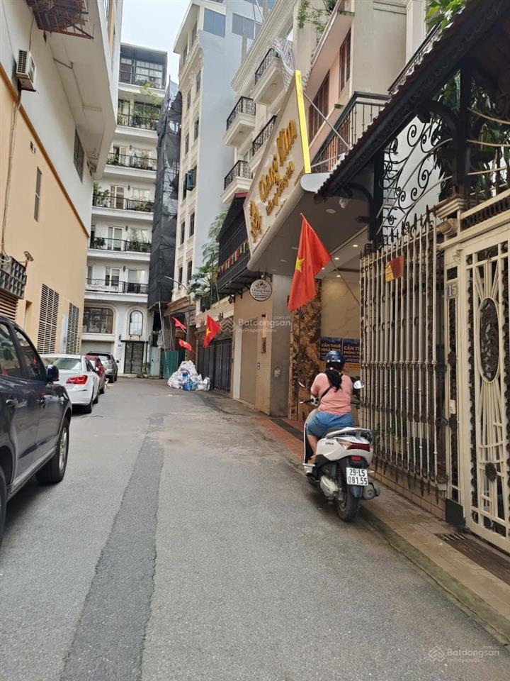Bán nhà phố lạc long quân, tây hồ, diện tích 156 m2, mặt tiền 7m, kinh doanh, đường ô tô tránh