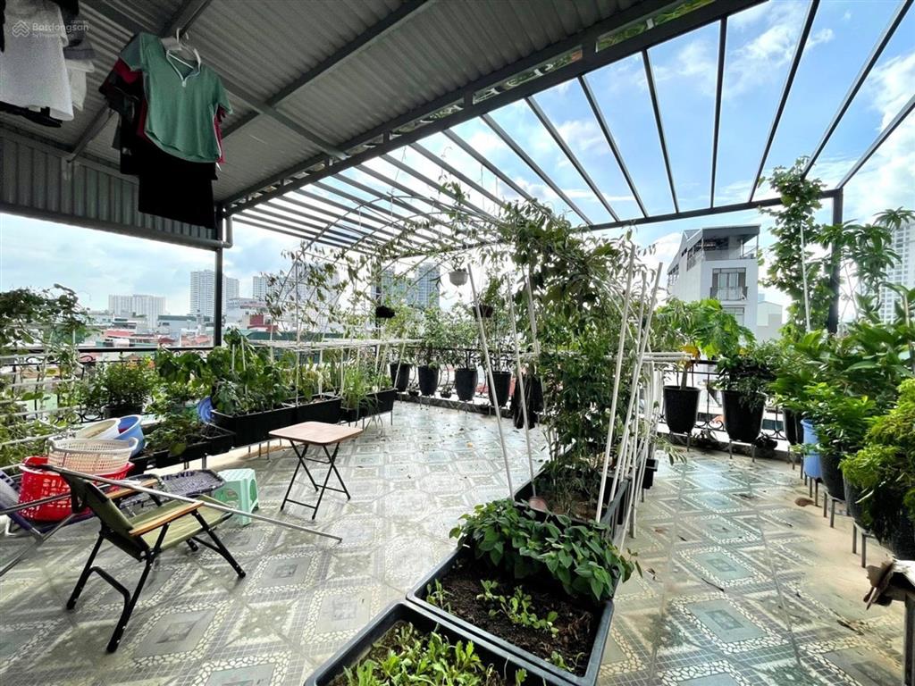 Bán nhà riêng lạc long quân tây hồ, diện tích 75 m, 7 tầng, gần hồ tây