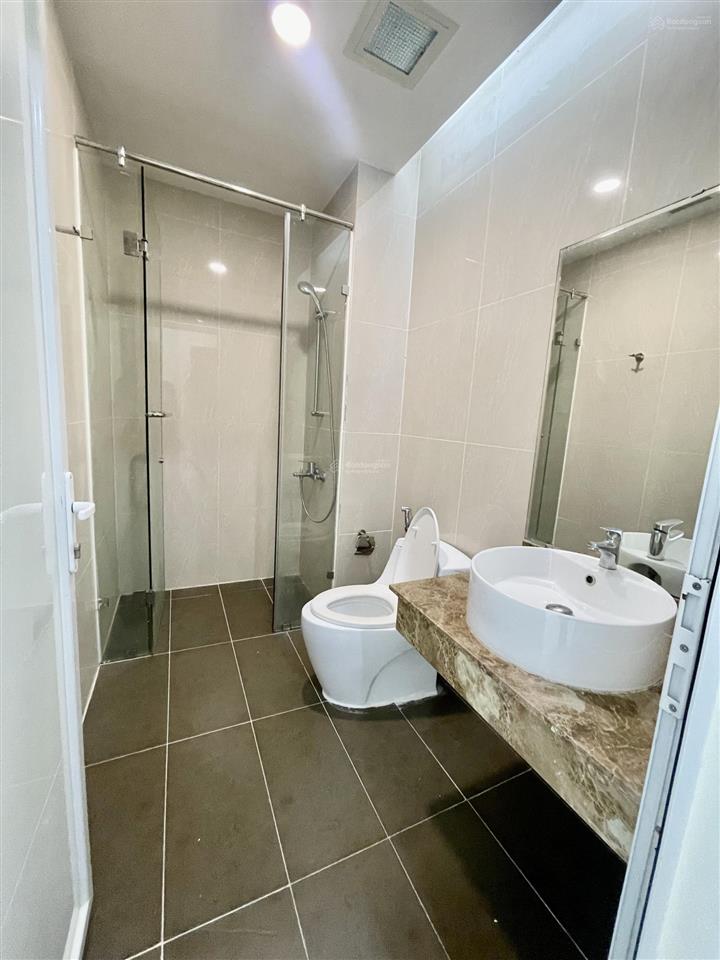 Căn hộ văn phòng phú mỹ hưng, giá 2,4 tỷ khai thác hđ thuê ngay 12tr  15 triệu
