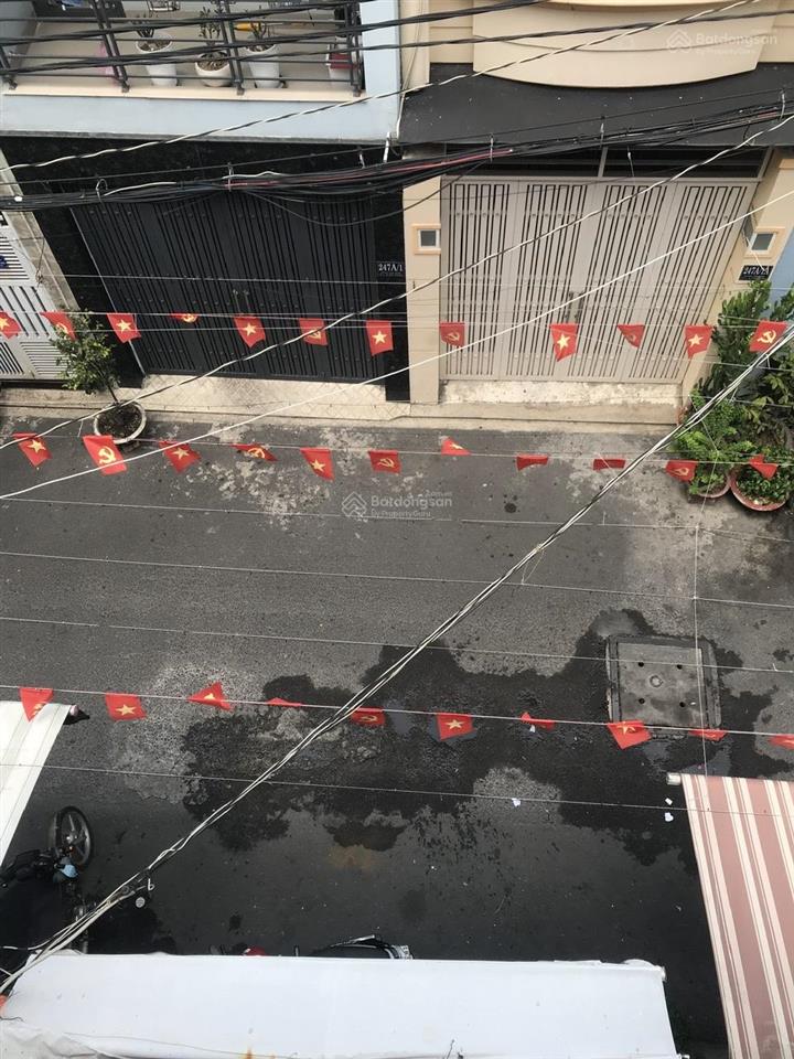 Bán căn nhà đầu hẻm 247 huỳnh văn bánh