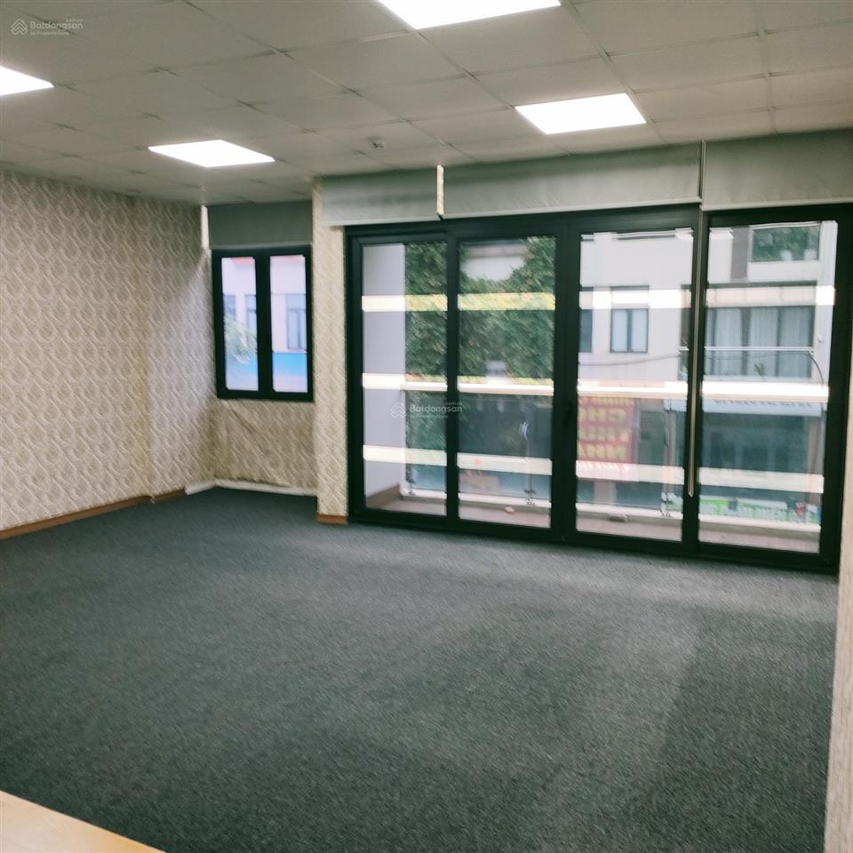 Chính chủ cho thuê nhà liền kề hd mon. nhà 96m2 x 5,5 tầng, có thang máy