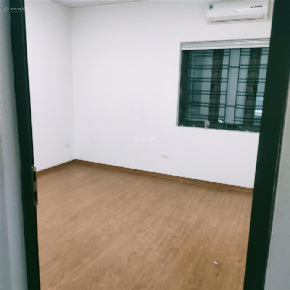 Chính chủ cho thuê nhà liền kề hd mon. nhà 96m2 x 5,5 tầng, có thang máy