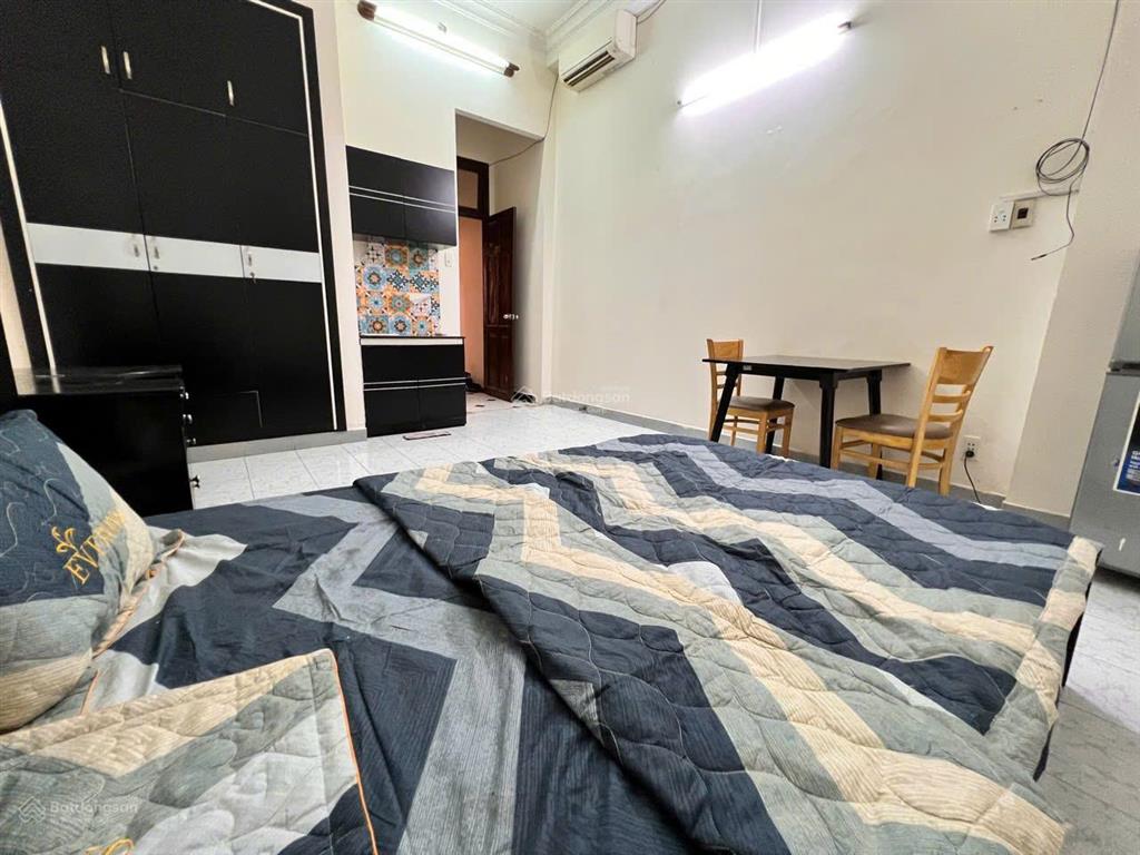 Studio full nội thất tiện nghi ngay trung tâm phú nhuận giá 4,7tr