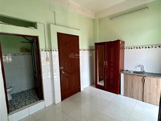 Studio ban công ngay lê văn sỹ quận 3 giá 4tr3