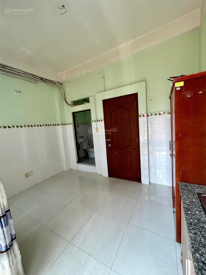Studio ban công ngay lê văn sỹ quận 3 giá 4tr3