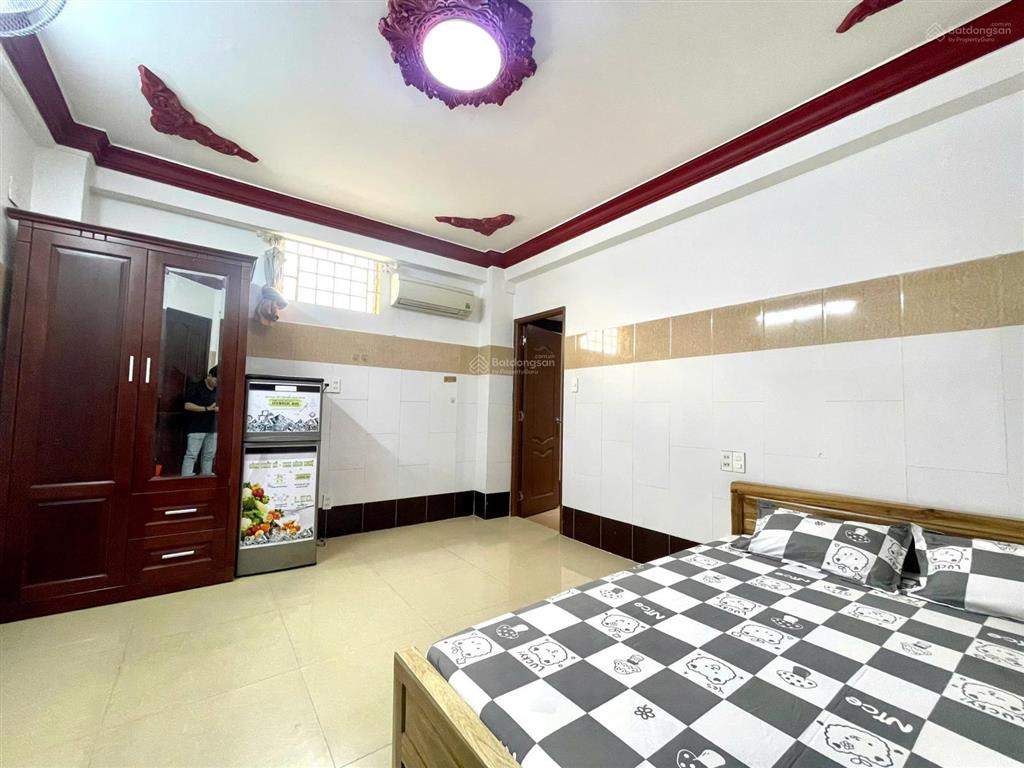 Trống sẵn studio full nội thất quận 3