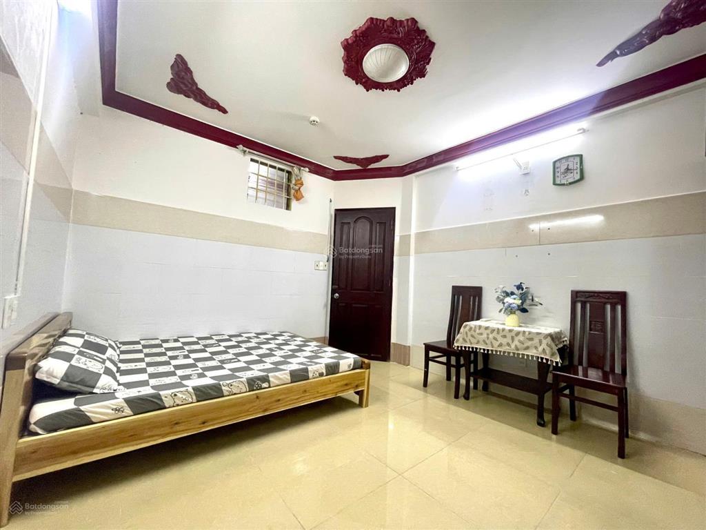 Trống sẵn studio full nội thất quận 3