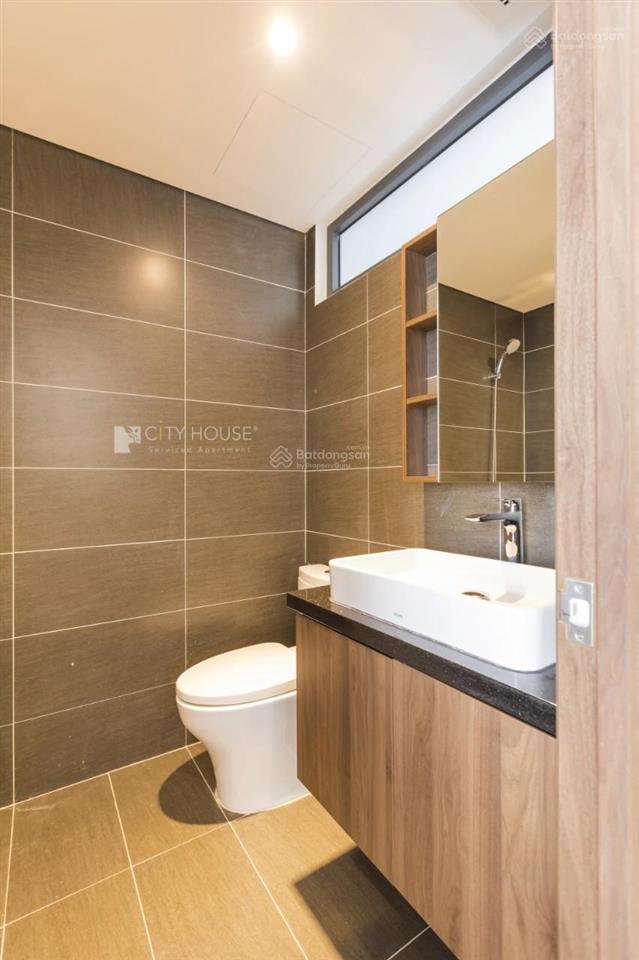 Căn hộ cao cấp 1pn 40m2 cửa sổ ban công siêu thoáng đường trường sơn sân bay quận tân bình