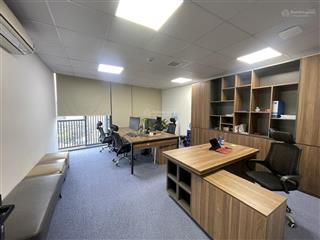 Cho thuê văn phòng giá siêu rẻ tại võ chí công  hoàng quốc việt  dt 80m2,200m2,280m2