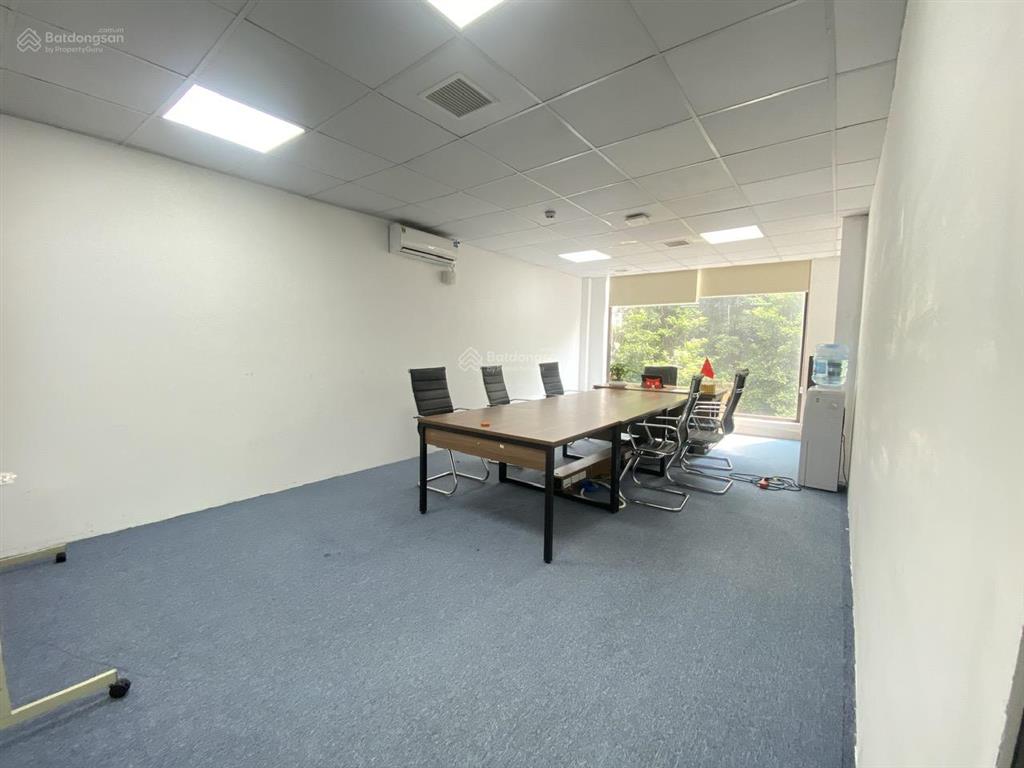 Cho thuê vp giá siêu rẻ tại võ chí công  hoàng quốc việt dt sàn 280m2 (có thể chia nhỏ từ 60m2)