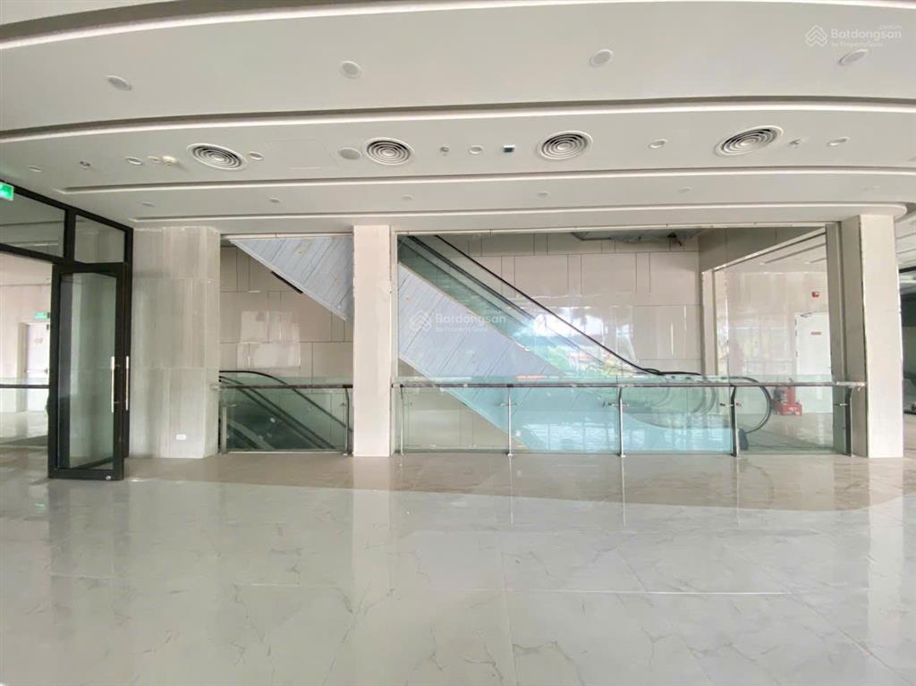 Cho thuê sàn thương mại goldmark city  tòa rox tower  diện tích 100m2  ưu đãi cực lớn