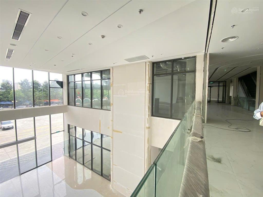 Cho thuê sàn thương mại goldmark city  tòa rox tower  diện tích 100m2  ưu đãi cực lớn