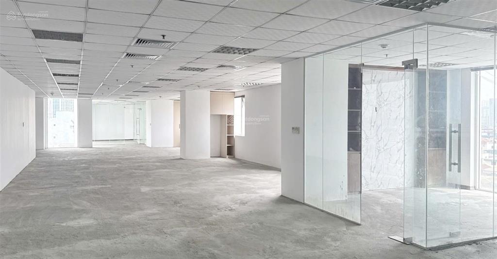 Cho thuê văn phòng giá rẻ cầu giấy  tòa nhà ctm complex  139 cầu giấy  400m2 chia đôi được