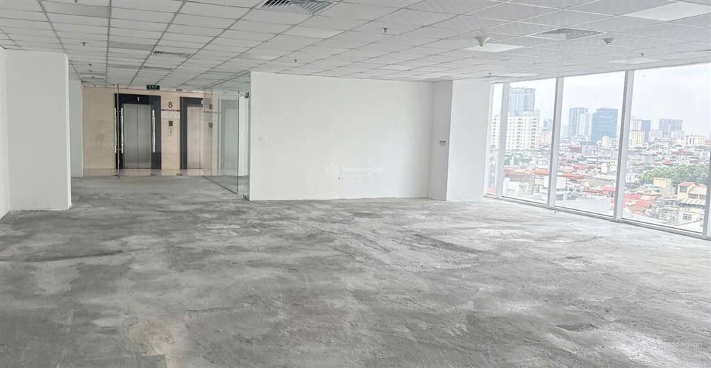 Cho thuê văn phòng giá rẻ cầu giấy  tòa nhà ctm complex  139 cầu giấy  400m2 chia đôi được