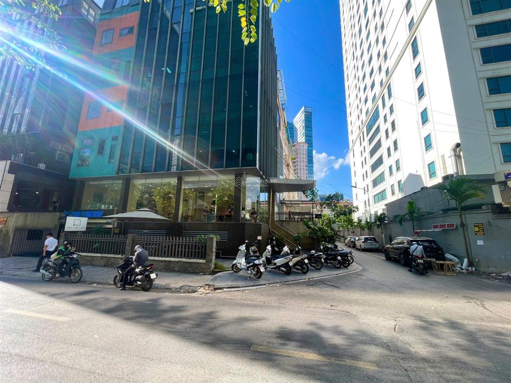 Cho thuê văn phòng siêu đẹp 50m2 giá 15 triệu  219 trung kính  2 mặt view thoáng full kính