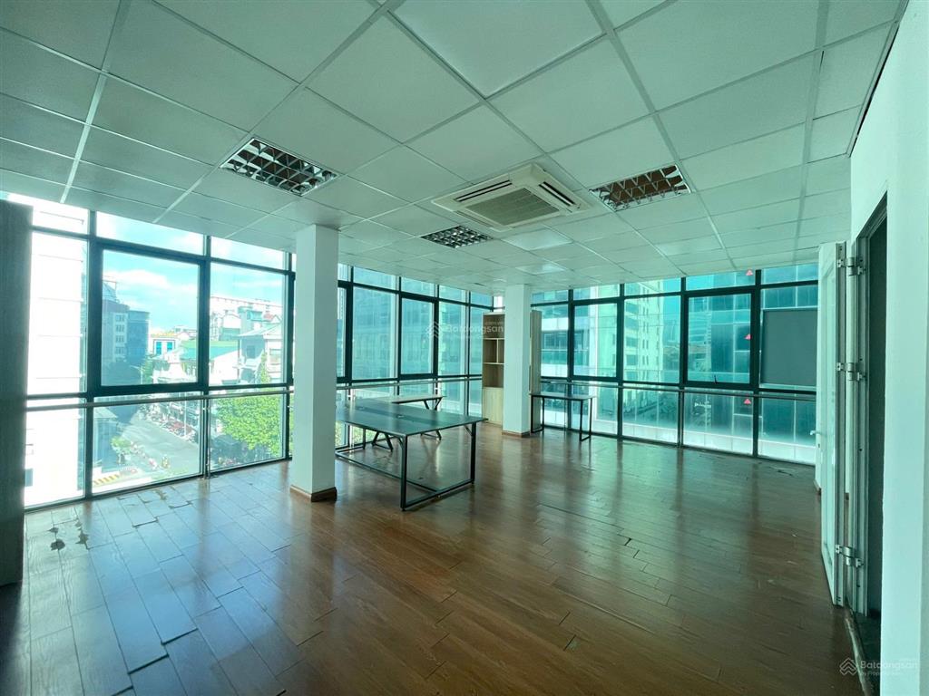 Cho thuê văn phòng siêu đẹp 50m2 giá 15 triệu  219 trung kính  2 mặt view thoáng full kính
