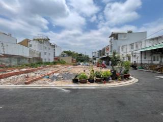 Bán đất quận 12, 70m2 phan văn hớn, xe hơi vào tận nơi, sổ hồng riêng, 4 tỷ 9 còn bớt