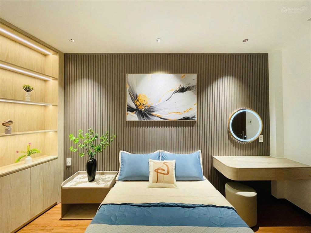 Nhà phố xây mới trệt 3 lầu 4pn phan huy ích ngay siêu thị emark