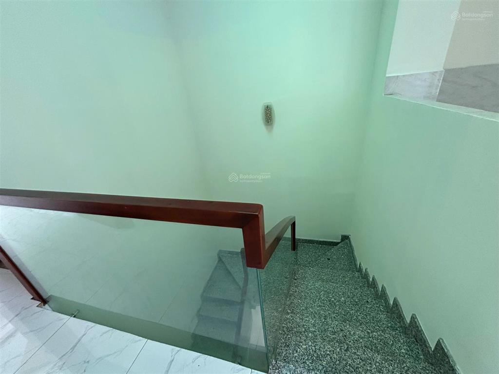 Nhà cho thuê trệt 2 lầu, diện tích lớn 4x20m, 4pn, đường số 1 gần lê đức thọ, p13, gò vấp