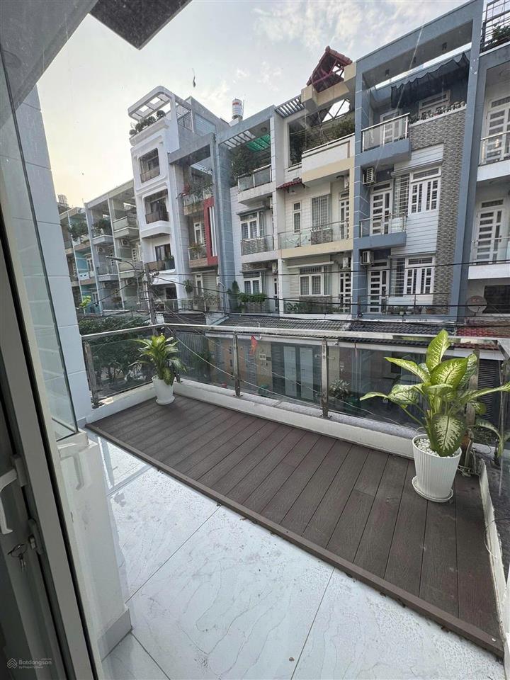 Nhà phố khu đồng bộ liền kề 1/ xe hơi sát mt, trệt 3 lầu 4pn, lê văn thọ, gò vấp