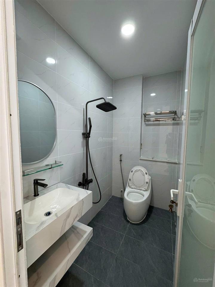 Nhà phố khu đồng bộ liền kề 1/ xe hơi sát mt, trệt 3 lầu 4pn, lê văn thọ, gò vấp