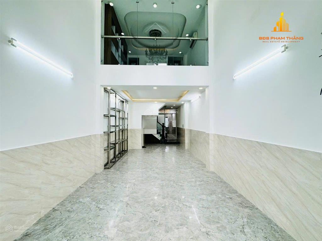 Nhà phố 2mt diện tích 4x23m, trệt lửng 3 lầu, sát mt, vị trí đẹp, 6pn 7wc dương quảng hàm p5 gò vấp