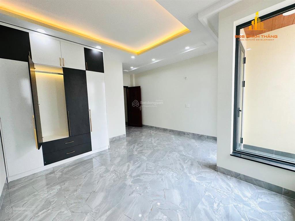 Nhà 1/ xe tải vị trí đẹp, diện tích khủng 5x25m, trệt 3 lầu, 4pn 5wc, quang trung p8, vị trí đẹp