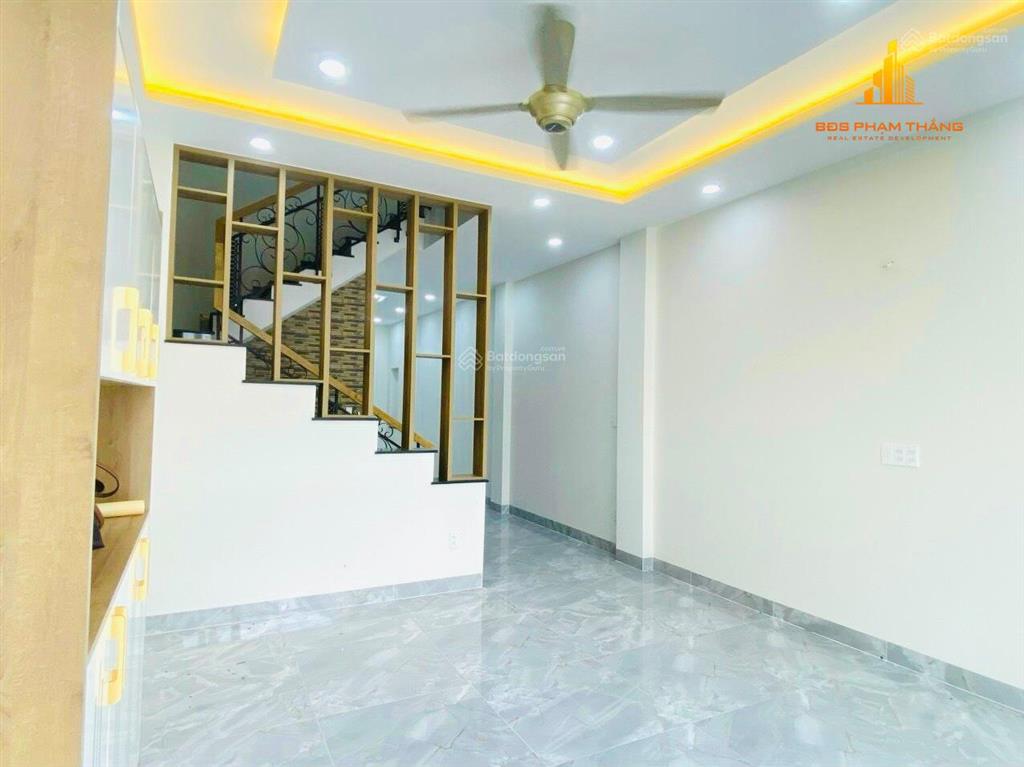 Nhà 1/ xe tải vị trí đẹp, diện tích khủng 5x25m, trệt 3 lầu, 4pn 5wc, quang trung p8, vị trí đẹp