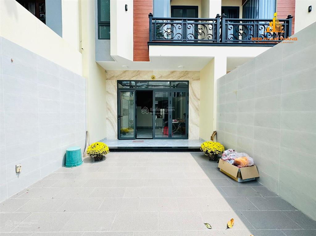 Nhà 1/ xe tải vị trí đẹp, diện tích khủng 5x25m, trệt 3 lầu, 4pn 5wc, quang trung p8, vị trí đẹp