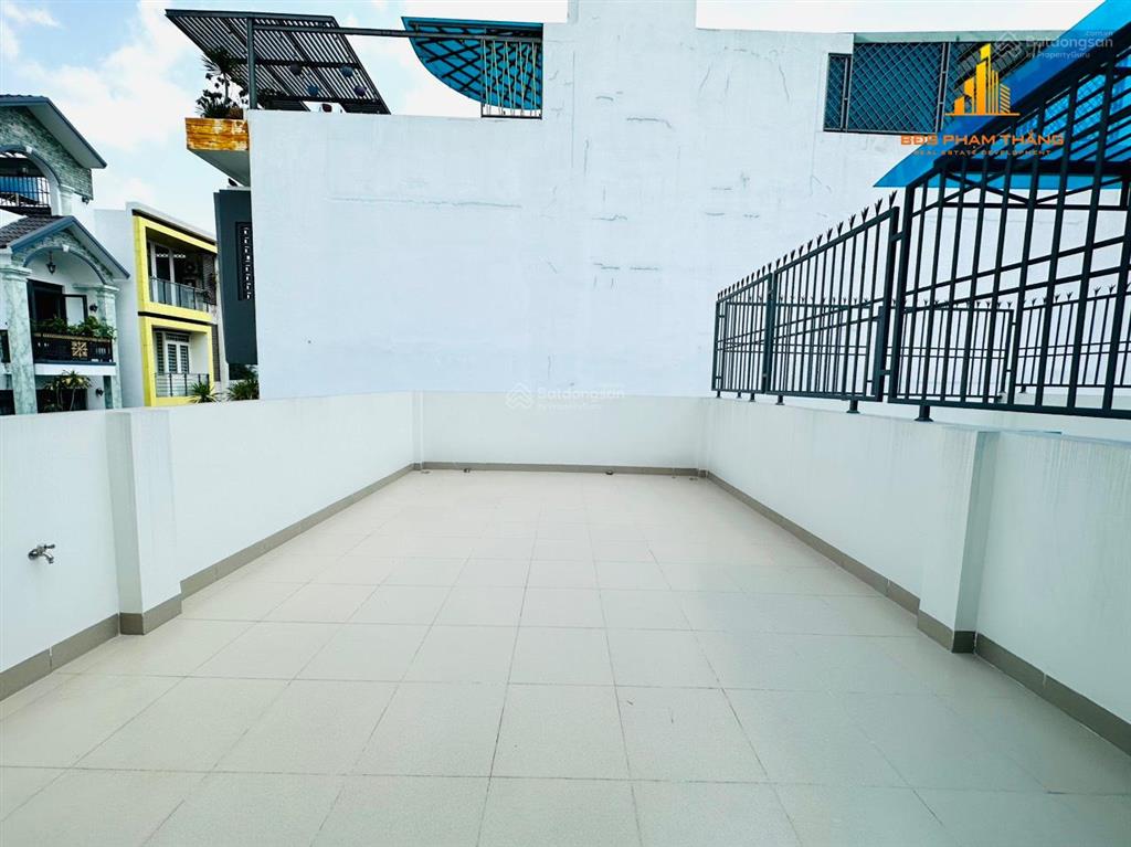 Nhà 1/ xe tải vị trí đẹp, diện tích khủng 5x25m, trệt 3 lầu, 4pn 5wc, quang trung p8, vị trí đẹp
