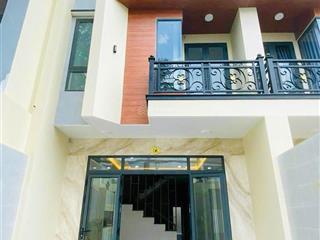 Nhà 1/ xe tải vị trí đẹp, diện tích khủng 5x25m, trệt 3 lầu, 4pn 5wc, quang trung p8, vị trí đẹp
