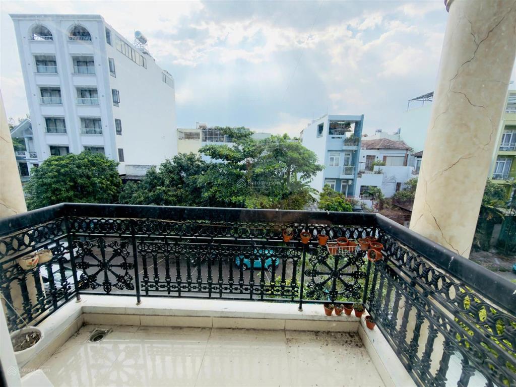 Nhà phố khu biệt thựđường 12m thông vị trí đẹp5x16m5pn 5wcđs5  nguyễn oanh p17  gò vấp