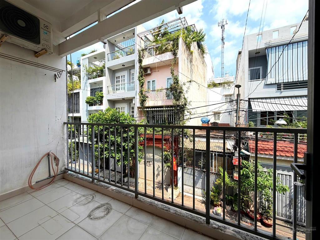 Cho thuê nhà hẻm xe tải thôngtrệt 2 lầu5x16m4pn vị trí siêu đẹplê đức thọ p17