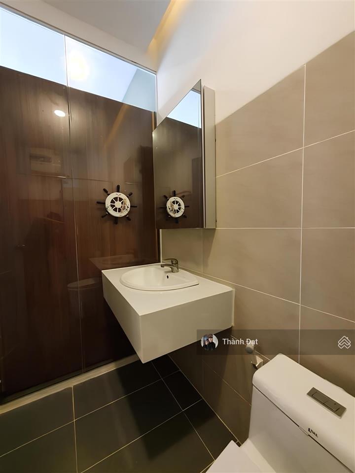 Thuê căn hộ hoàng sa quận 1, 1 phòng ngủ ban công  máy giặt riêng  dt 42m2, ngay thảo cầm viên