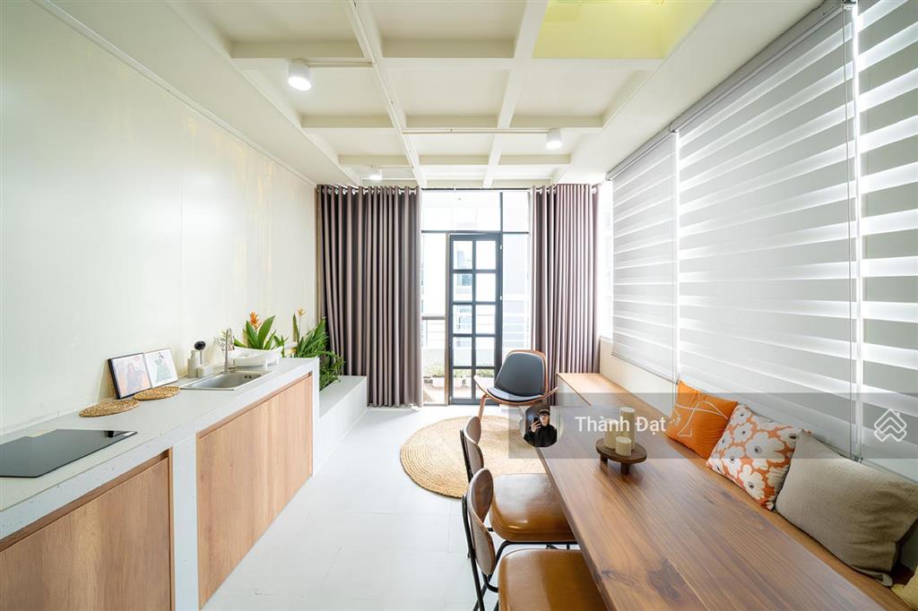 Thuê căn hộ bến nghé quận 1, 1 phòng ngủ balcony nhiều cửa sổ  diện tích 45m², ngay thảo cầm viên