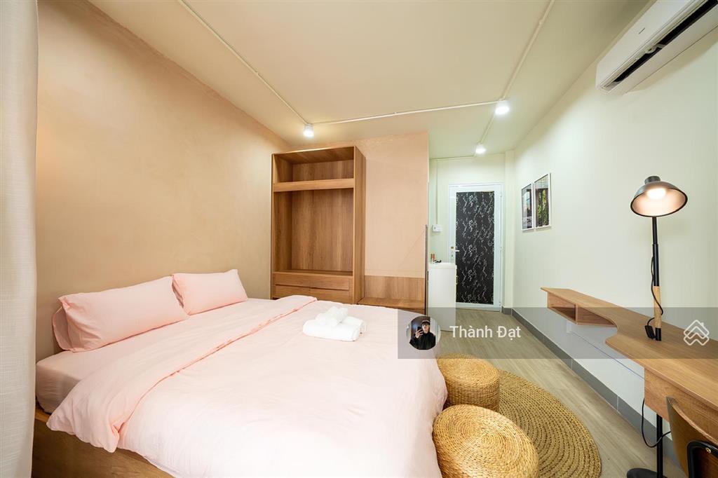 Thuê căn hộ bến nghé quận 1, 1 phòng ngủ balcony nhiều cửa sổ  diện tích 45m², ngay thảo cầm viên