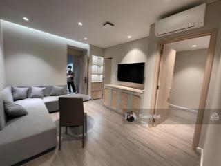 Cho thuê căn hộ gần hồ con rùa quận 3, 2 phòng ngủ & 2 toilet balcony nhiều cửa sổ  diện tích 60m2