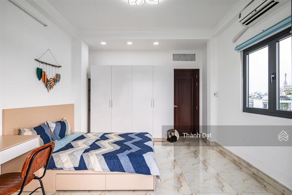 Thuê căn hộ hoàng sa, quận 1, 1 phòng ngủ 1 phòng khách 60m2 có ban công sân vườn  máy giặt riêng