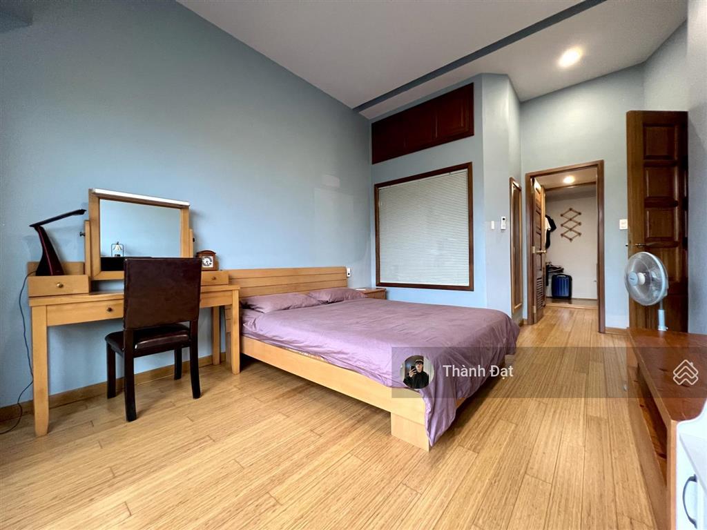 Thuê chung cư sarimi sala q.2, duplex 2 phòng ngủ 2wc diện tích rộng 102m2  full nội thất cao cấp