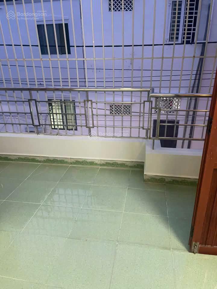 Nhà 2 tầng hòn xện đường ô tô 5m, 3 phòng ngủ, gần trường học, cách ngô văn sở 100m giá 4,1 tỷ