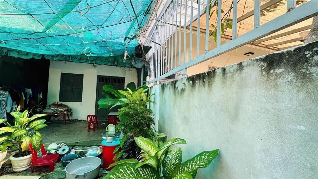 Bán nhà cấp 4 hẻm ô tô vĩnh hòa 68,6m², ngang 5,56m, sổ hồng hoàn công, giá chỉ 2,1 tỷ
