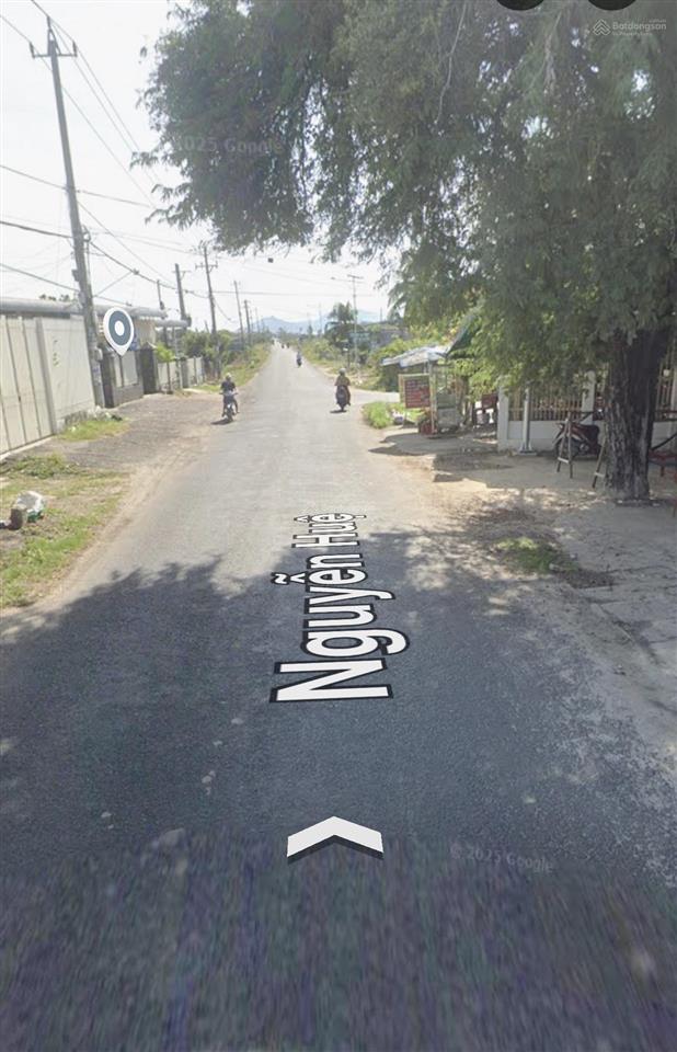 Bán đất có thổ cư dt 240,7m2 ngay mt đường nguyễn huệ thôn tân dân, vạn thắng giá chỉ 20tr/m2