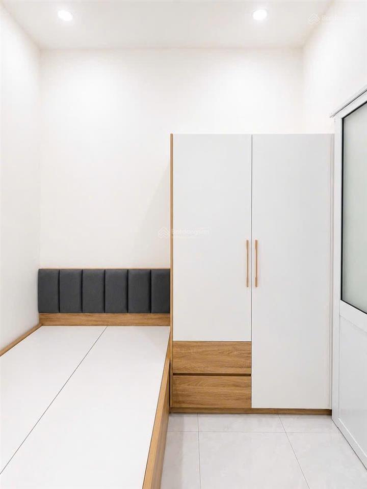 Nhà cấp 4 hẻm nguyễn khuyến 2pn, sổ sẵn, giá rẻ 2,2 tỷ