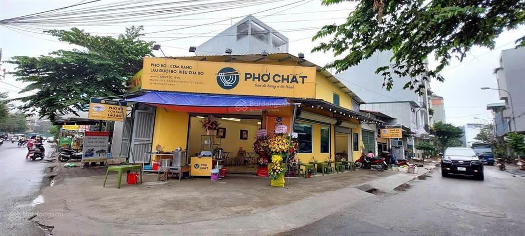 Hot! chỉ 15 tr/tháng có ngay cửa hàng căn góc mặt tiền 15m tại kđt văn khê