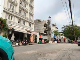 Bán đất tặng nhà cạnh trường nguyễn hữu thọ quận 7, 75m2, 5.x tỷ, khu hiện hữu sổ hồng riêng