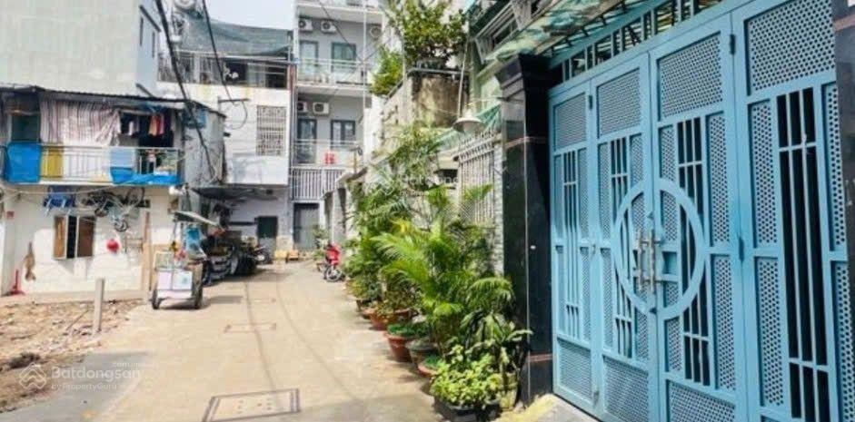 Bán đất quận 7, cạnh kdc him lam phường tân hưng 64m2 chỉ 6 tỷ, sổ hồng riêng
